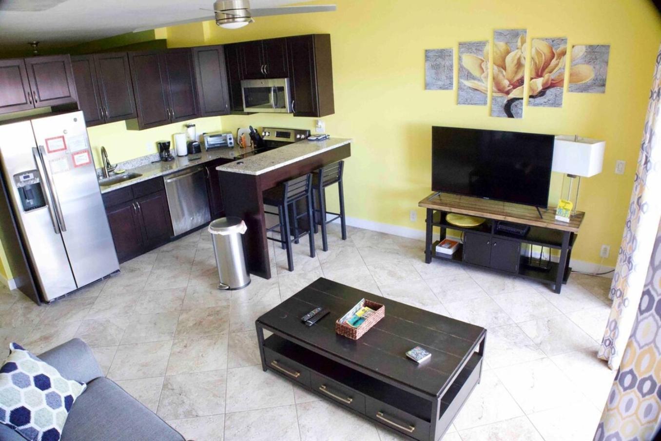 Couples Getaway 1Bed 1Bath Condo In Red Hook Nazareth Exterior photo